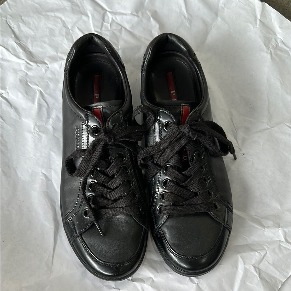 Men's Black Leather Sneakers